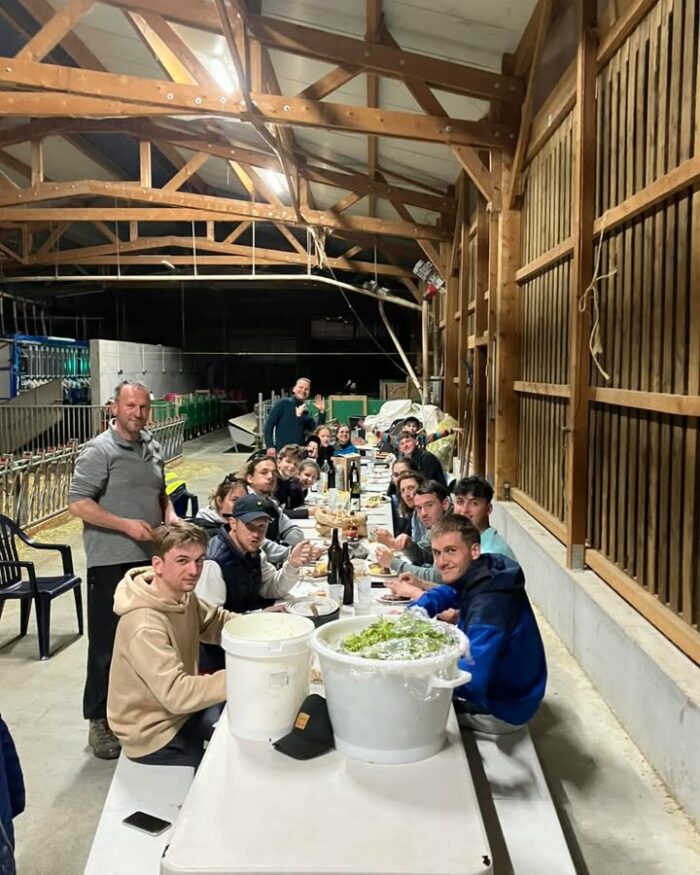 Encore une belle porte ouverte Loire et Rhône de Ferme en Ferme 2025 . Merci à tous nos amis pour votre aide😁. Et merci aux visiteurs pour leur intérêt . À l’année prochaine